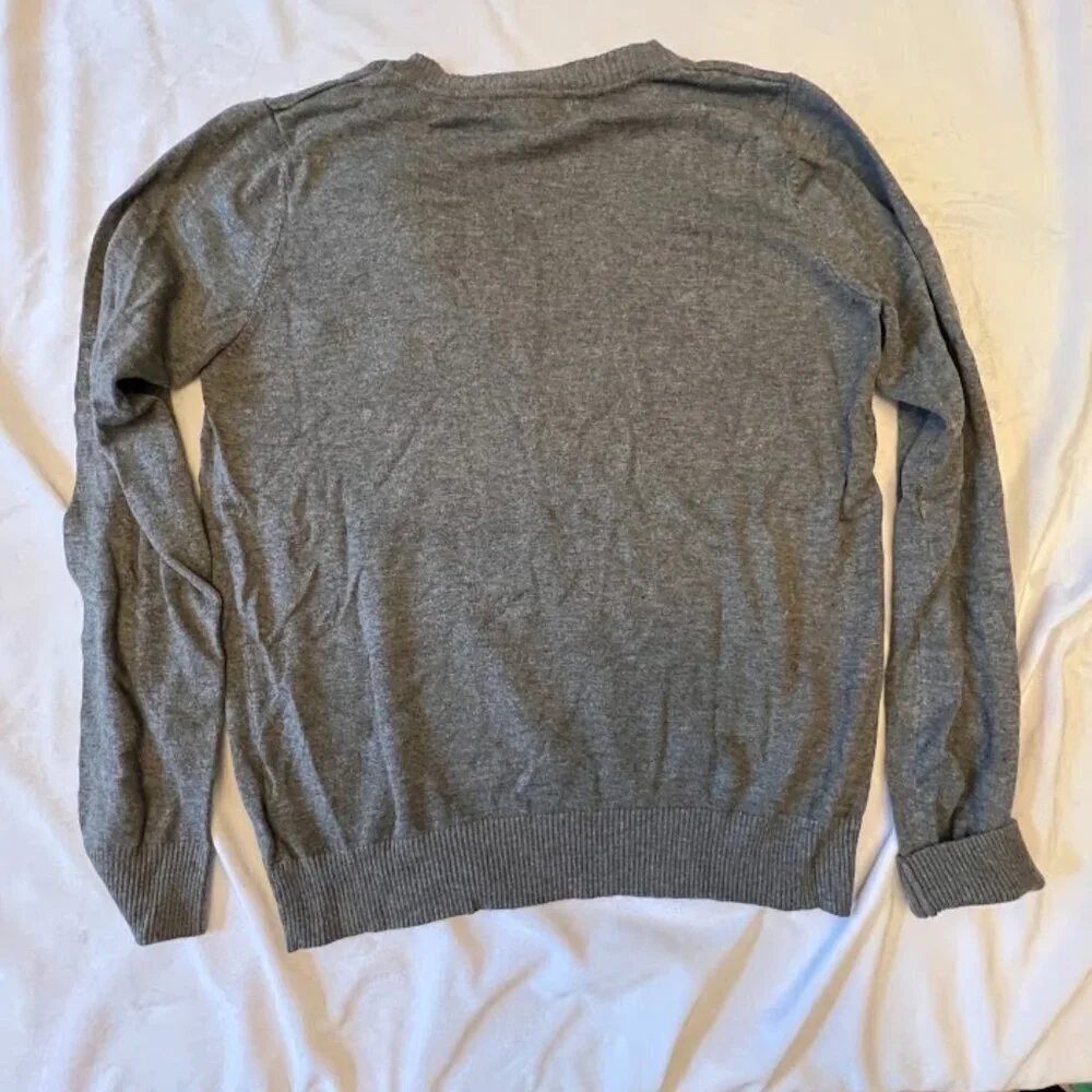 Forever 21 Womens Sweater with Bow